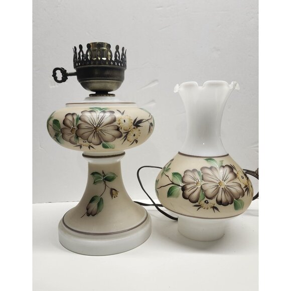 Tiered Vintage Lamp Milk Glass Vintage GWTW Tested & Works Mid-Century Gone With - Picture 8 of 16